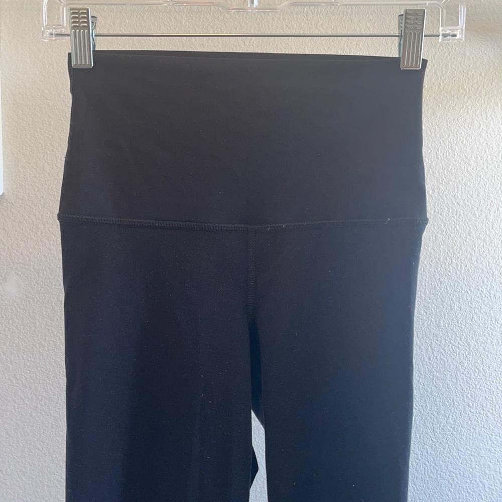 COPY - Yogalicious Luxe dry fit high rise 7/8 legging size small